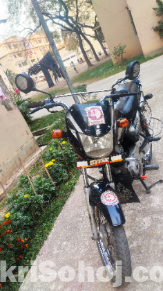 Bajaj Ct-100